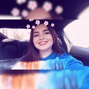 Meet your Posher, Sabrina